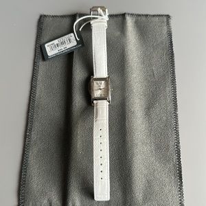 NWT Kenneth Cole Reaction Ladies Watch white